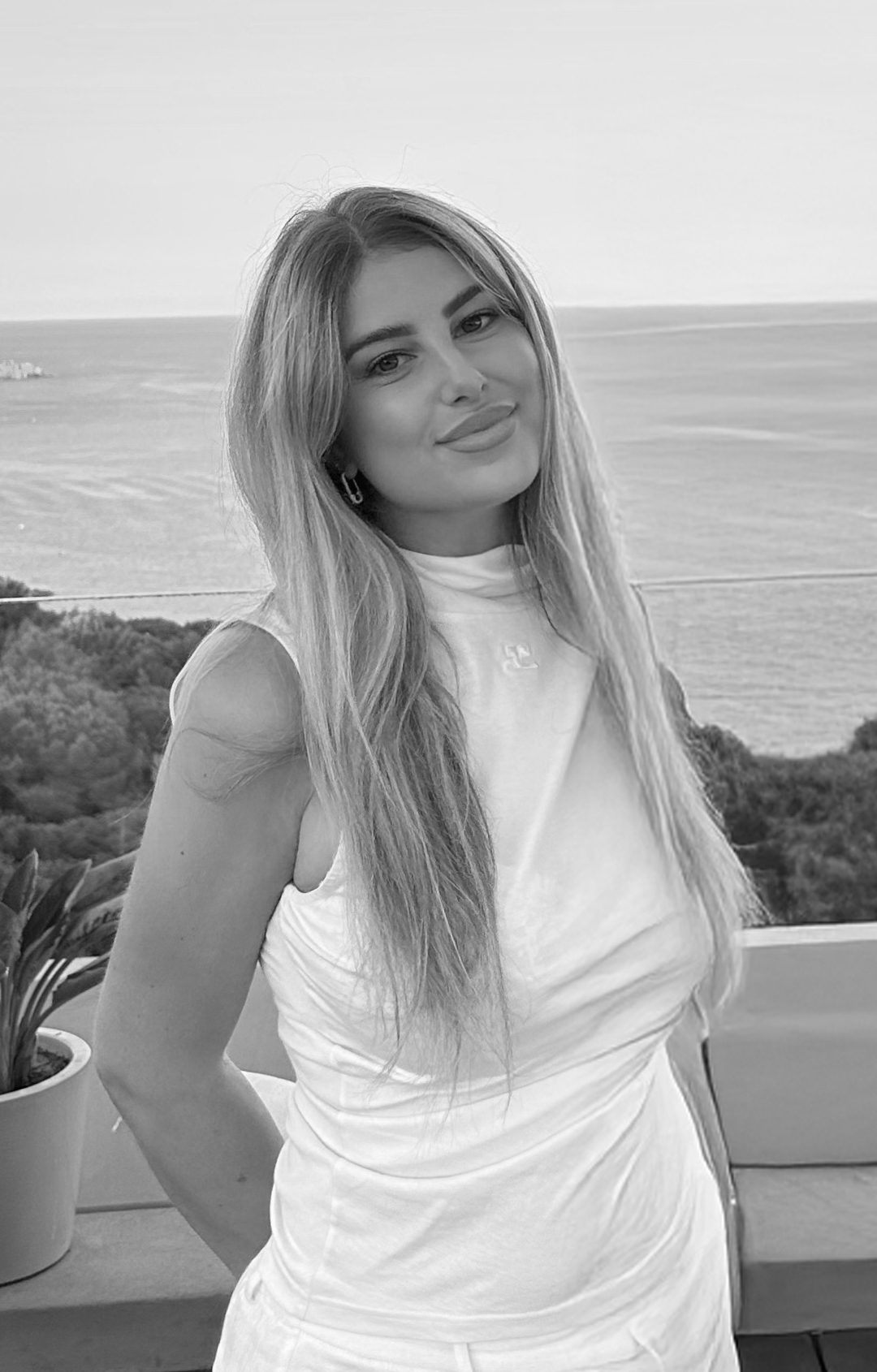 Mathilde EZAVIN